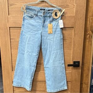 Cyrus Light Blue Women's Flare Jeans